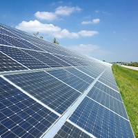 У Франківську майже 50 га землі забудують сонячними електростанціями 