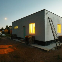 Потребує мало енергії та газу: у Франківську будують унікальний будинок-термос. ВІДЕО