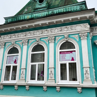 Знайомимось з історичними будівлями Івано-Франківська: будинок на Чорновола, де жив художник Ярослав Лукавецький
